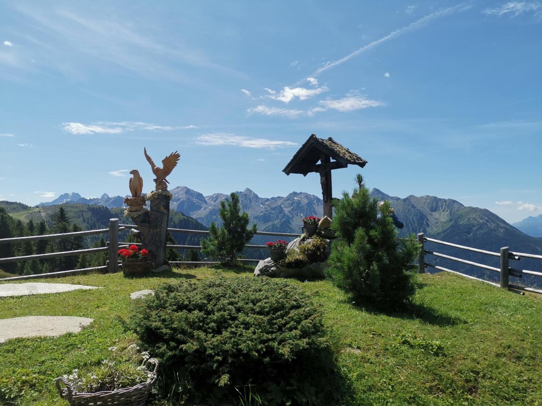 Wellness Aparthotel Panorama Alpin - Ferienwohnungen Jerzens Im Pitztal Exterior foto